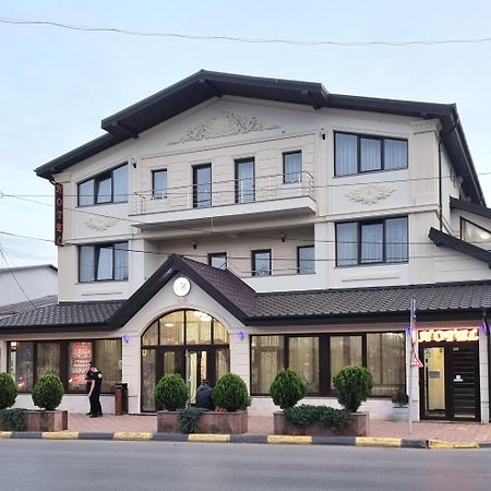 Hotel Bacsoridana Tecuci Εξωτερικό φωτογραφία