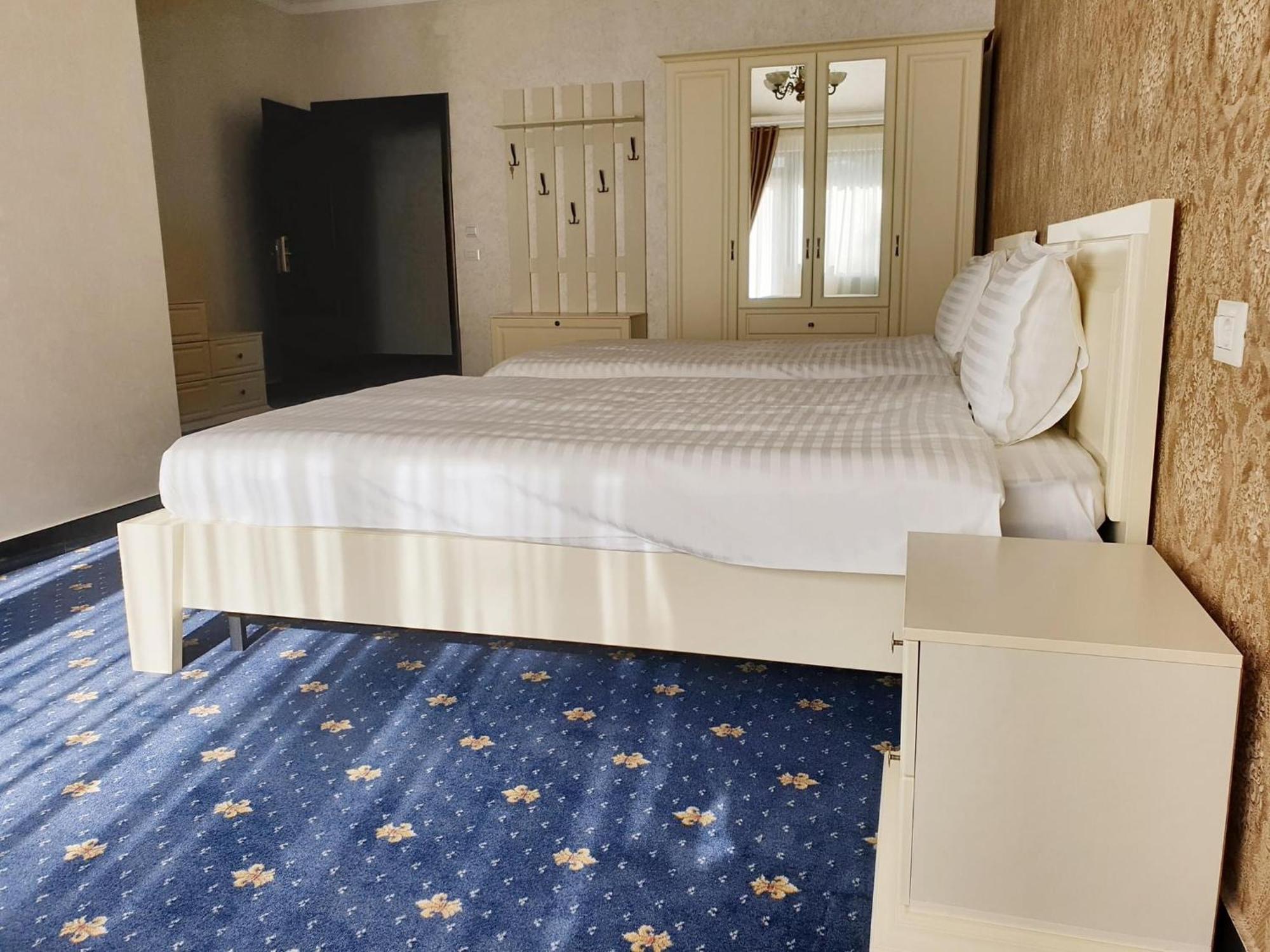 Hotel Bacsoridana Tecuci Εξωτερικό φωτογραφία